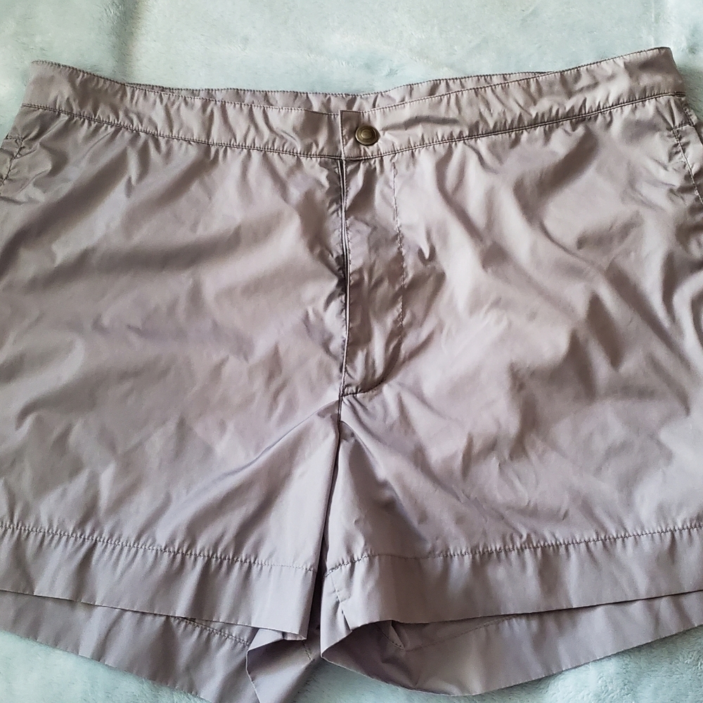 Gucci Men's Swim Trunks in Light Gray